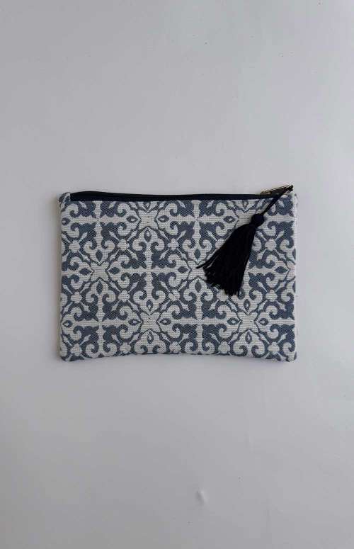 MINI CLUTCH WITH ZIPPER