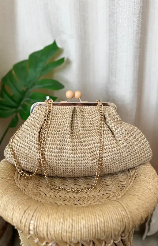 RAFFIA POUCH CLUTCH BAG