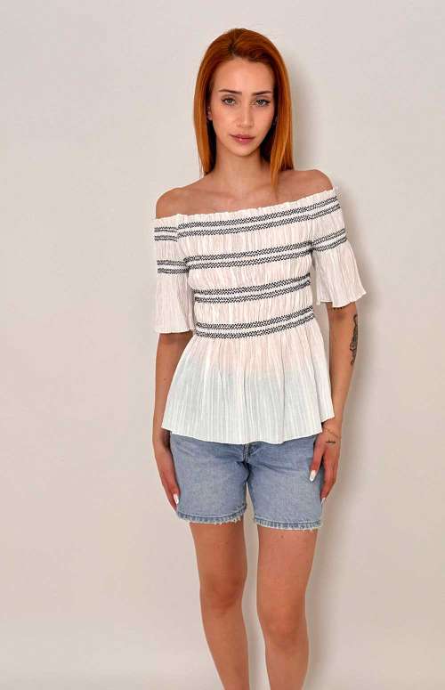 OFF THE SHOULDER BLOUSE