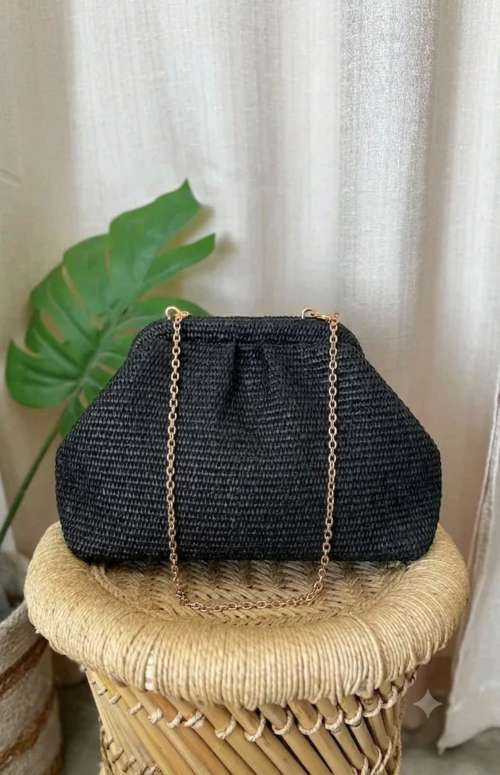 STRAW POUCH BAG
