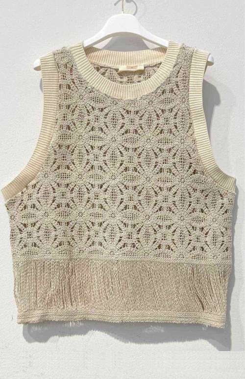 KNITTED SLEEVELESS BLOUSE