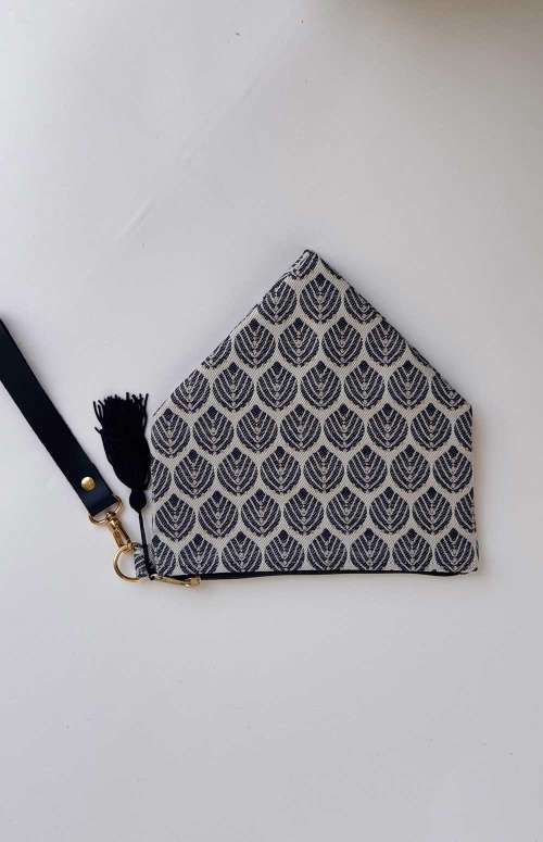 TRIANGLE MINI BAG WITH LEATHER HANDLE