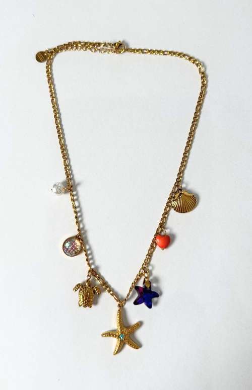 SUMMER NECKLACE WITH CHARMS