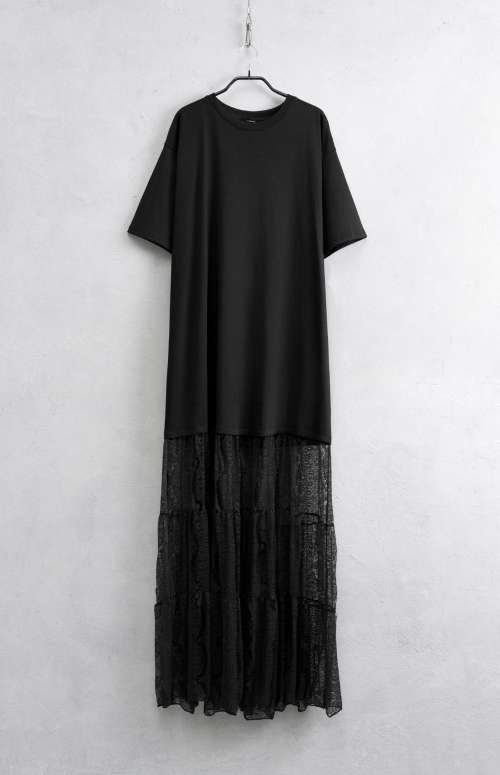 LONG DRESS WITH LACE BOTTOM