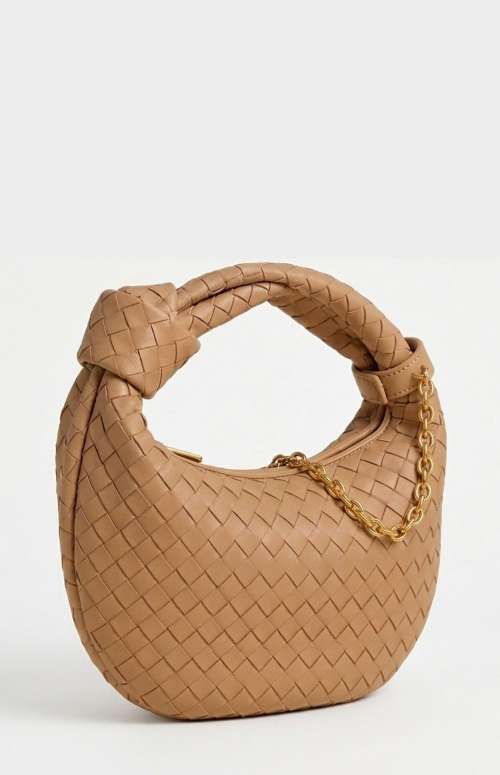 WOVEN BAG WITH KNOT HANDLE