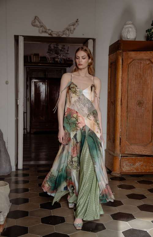 AIRY DRESS | PRINTED LACE EMBELLISHED