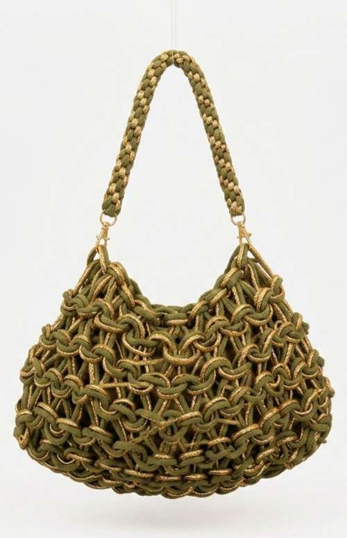 WOVEN HANDAG