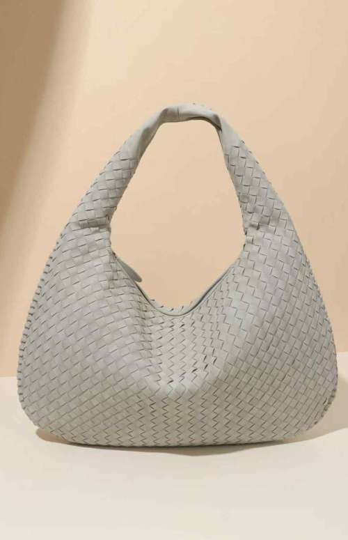 WOVEN HANDBAG