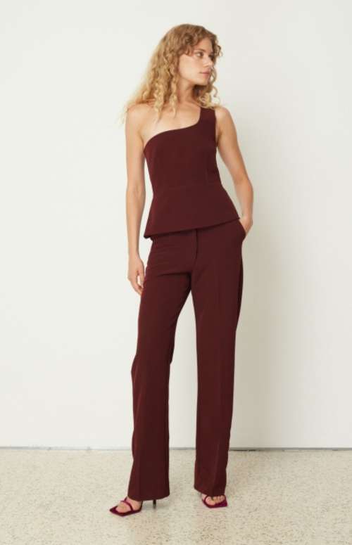 CO-ORD ONE SHOULDER TOP & FITTED PANTS | BURGUNDY