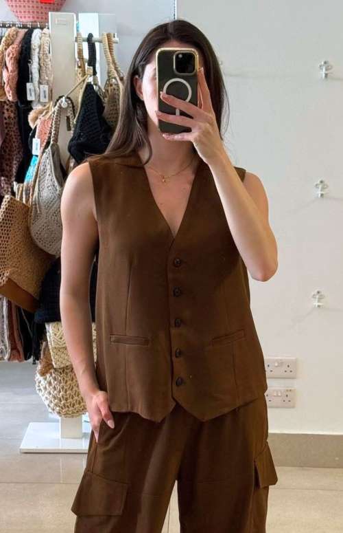 LINEN BLEND VEST