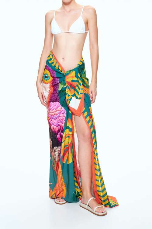PAREO WITH TUCAN PRINT