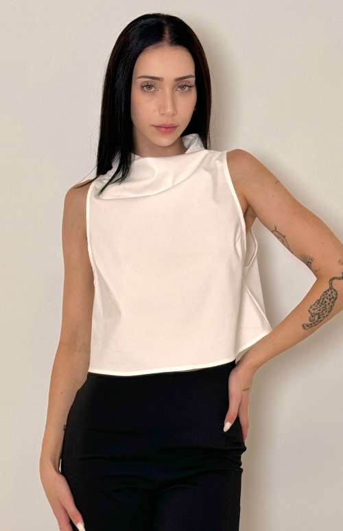 HIGH NECK CROP TOP