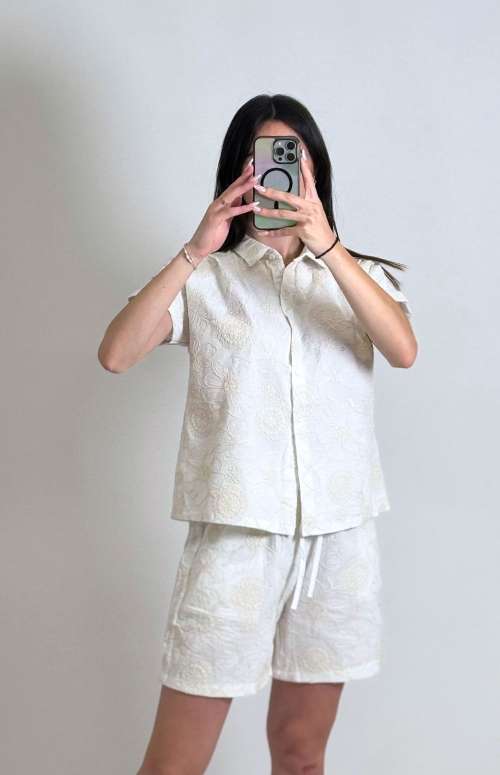 CO-ORD FLOWER EMBROIDERY | SHIRT & SHORTS