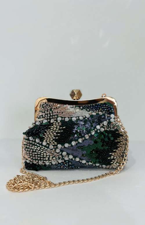 BEADED CLUTCH