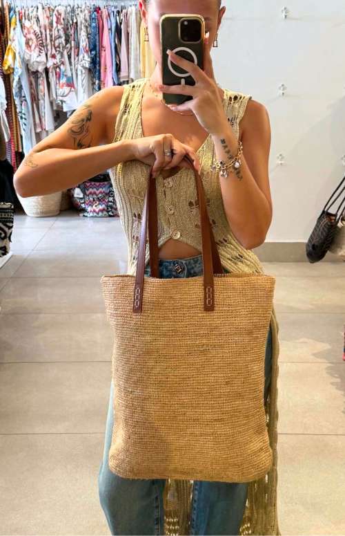 BIG RAFFIA BEACH BAG WITH LEATHER STRAP