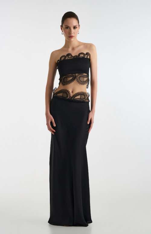 AMANDA LACE SKIRT