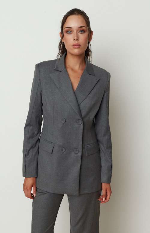 BOLD BLAZER