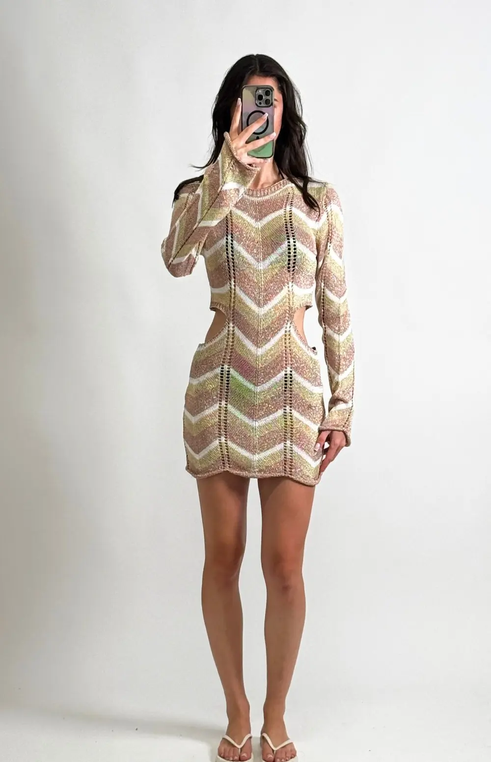 KNIT LONG SLEEVE DRESS WITH CUT OUTS