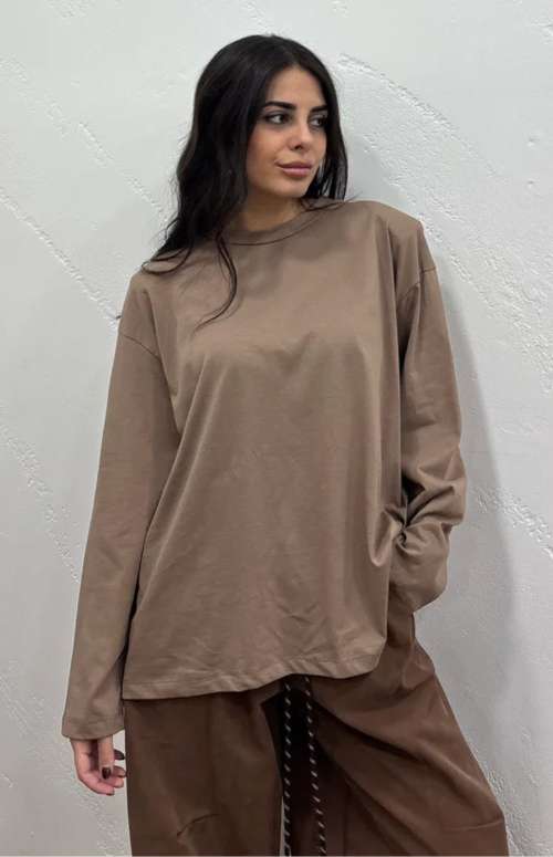 LONG SLEEVE TOP WITH SHOULDER PADS | LIGHT BROWN
