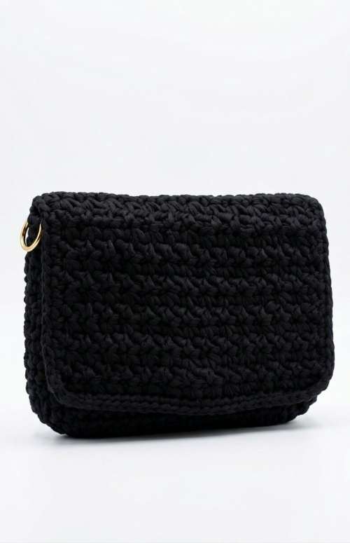 CROCHET CLUTCH