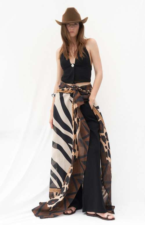 PAREO WITH ANIMAL PRINT