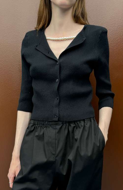 CARDIGAN WITH PEARLS