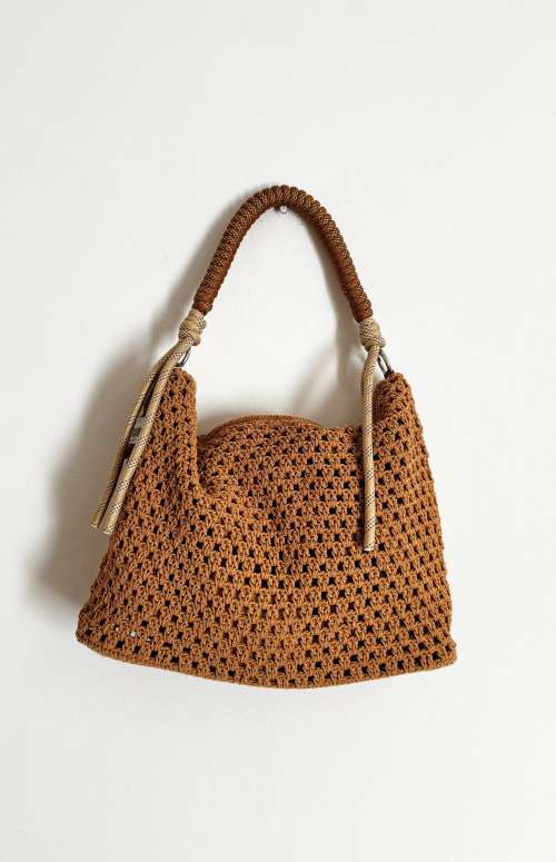 CROCHET SHOULDER BAG WITH ZIP